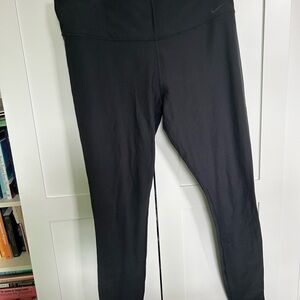 Nike Jet Black dry fit Leggings